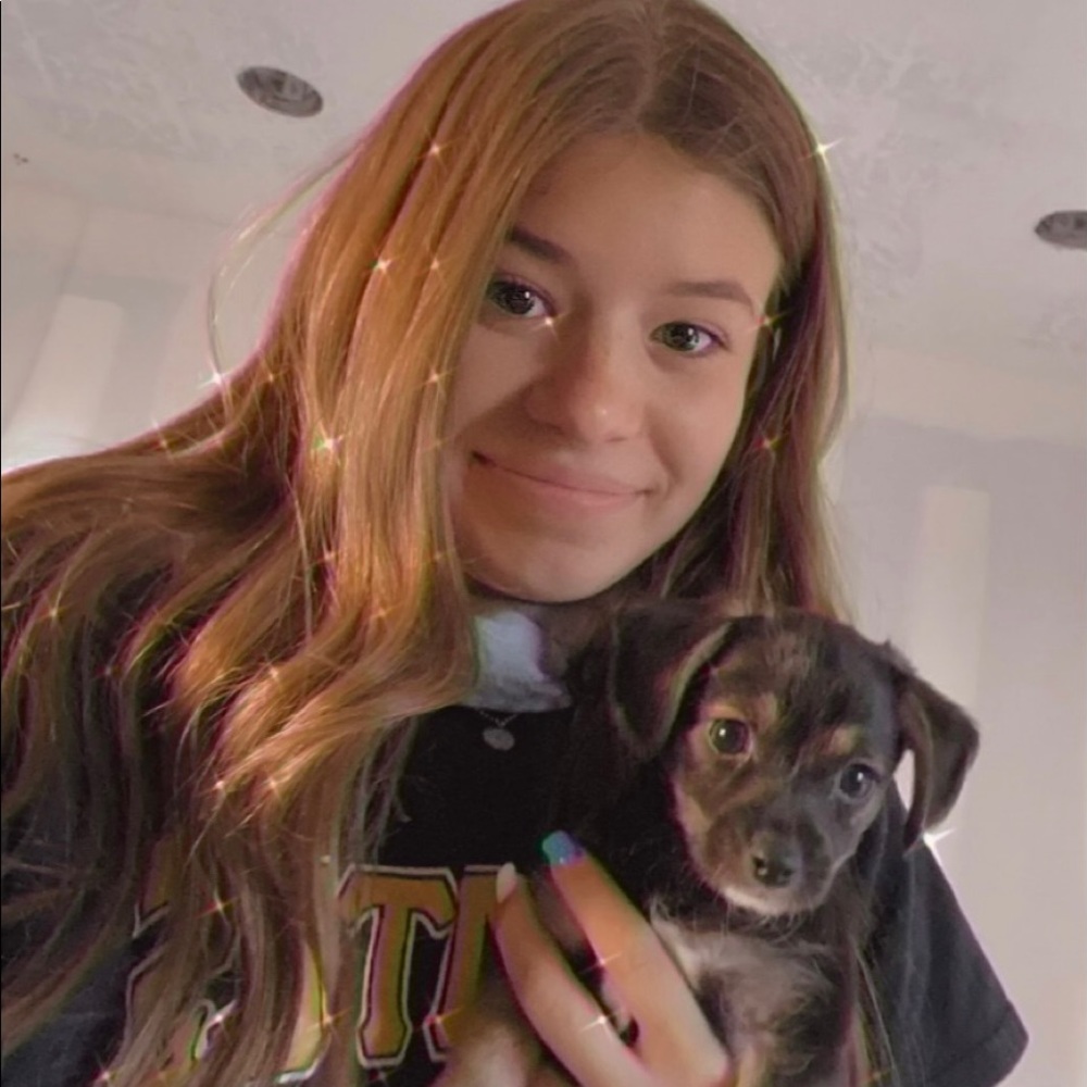 Meet your Posher, Kenzi